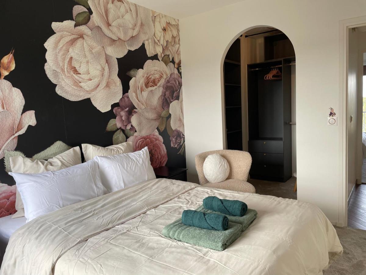 Rose Blossom Apartment In Paris Vanves Esterno foto